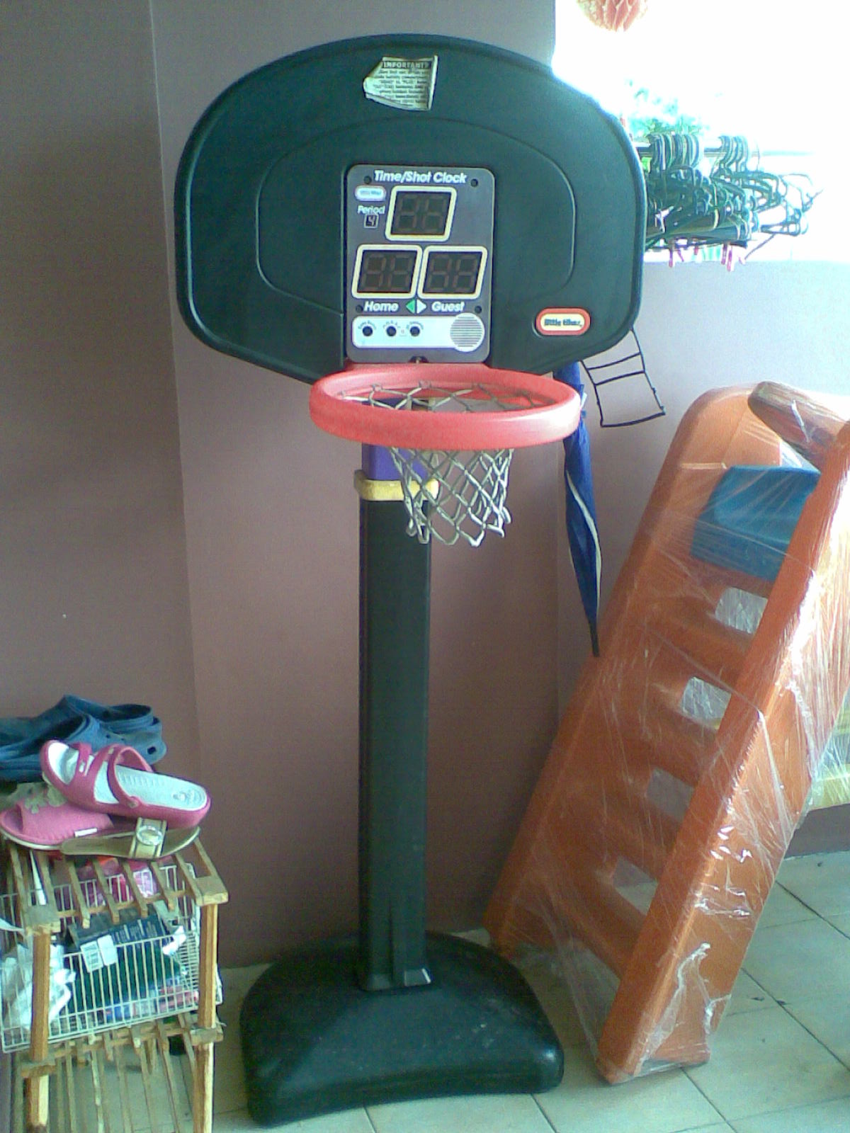 Mybundletoys Little Tikes Basketball Hoop