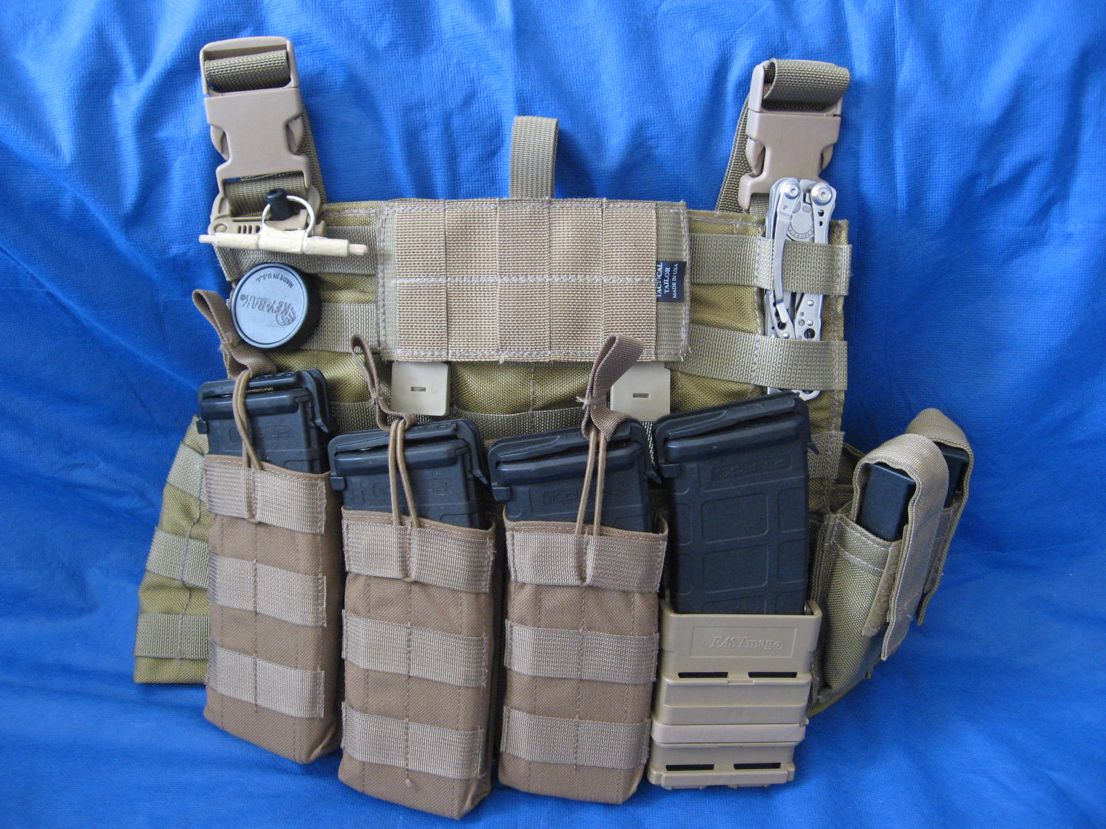 One Guy's Gear MOLLE Gear Tactical Tailor MAV Vest and Bib