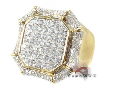 Elegant Ring Diamond with Yellow Gold 14K for Men