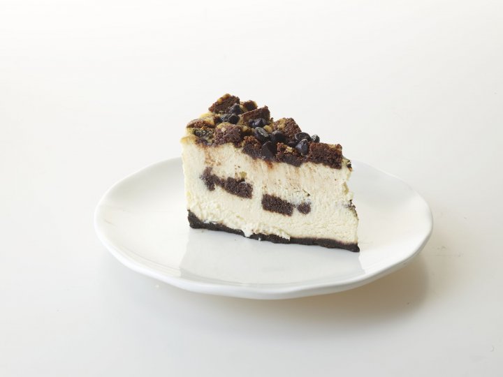 Munch and Gulps Starbucks' Double Chocolate Fudge Brownie Cheesecake