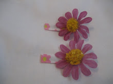 Pink flower clippies #C1