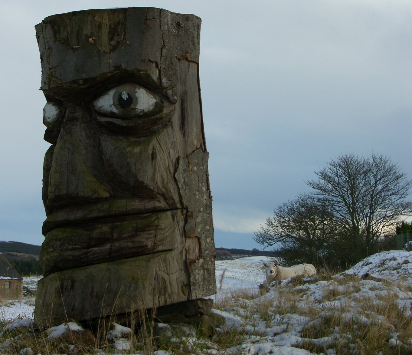 [Tour+Scotland+November+Hill+Sculpture.jpg]