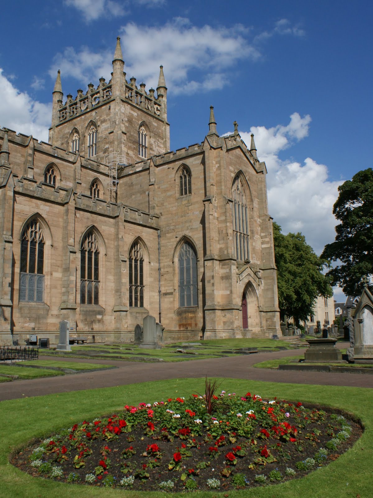 Tour Scotland Photographs July 23rd Photograph Dunfermline Abbey Scotland