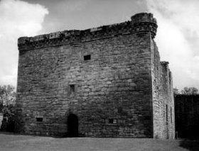 scotland tour haunted craignethan castle