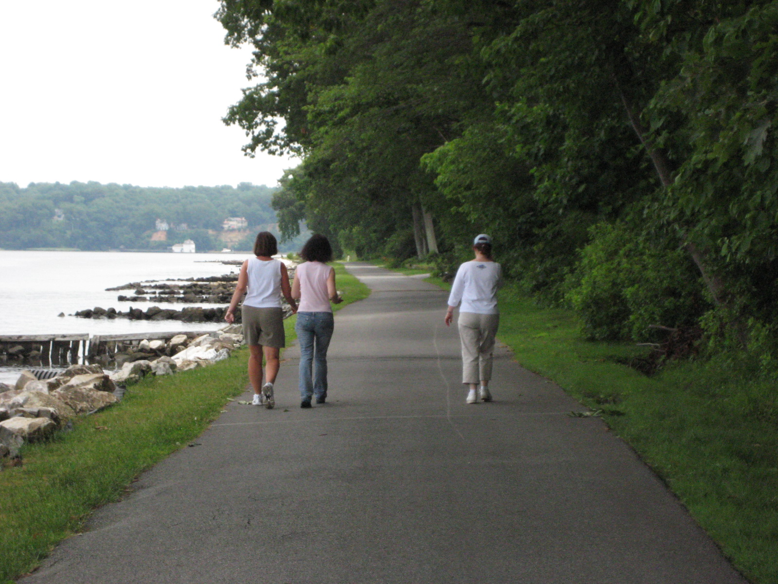 [June+2008+151.jpg]