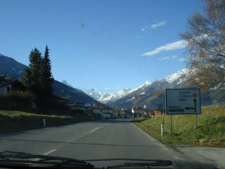 innsbruck+2009+029 - geen-categorie - Innsbruck - here we go/Stubaier Gletscher - here we come!