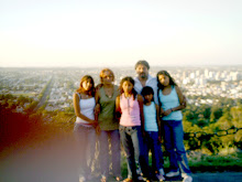 Familia   (: