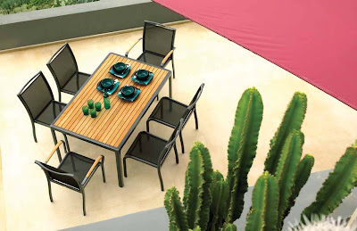 Outdoor Table with matching chairs furniture design