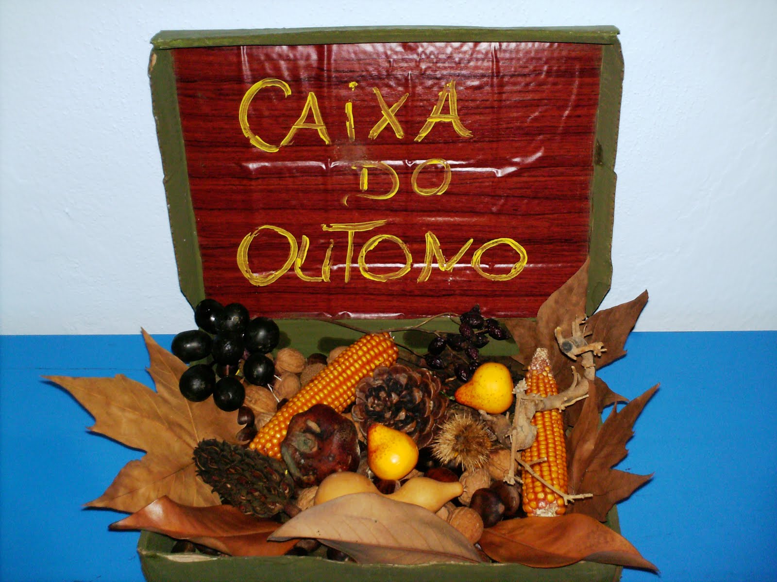 [CAIXA+DO+OUTONO.jpg]