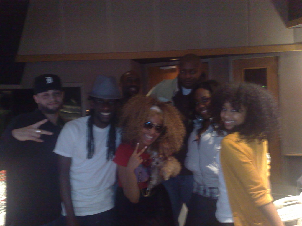 [group+pic]