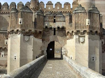 Entrada al castillo Entrada+del+Castillo-Coca
