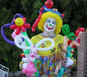 Clown costumes for adults let the big kid in all of us come out for a short ... Clown costumes for adults let the big kid in all of us come out for a short ...