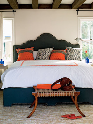 صورعطلة نهاية الاسبوع رائعة حقا Bedroom_orange+charcoal+grey+blue+white+wood+beam+ceiling+bench+foot+of+bed_coastal+living_my+home+ideas