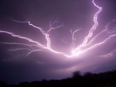 life in donkey town rain rugby and pink lightning what is sheet lightening