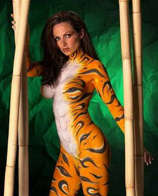 A Hot Woman In Body Painting Art
