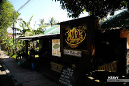 NAUGHTY NURI'S Warung