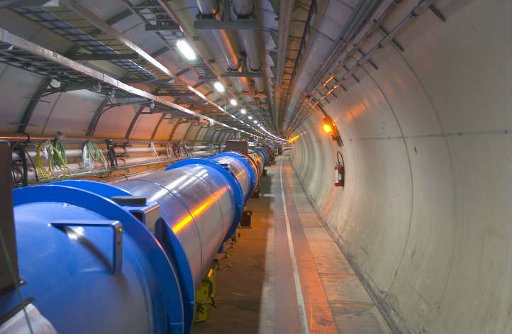 [cern.jpg]