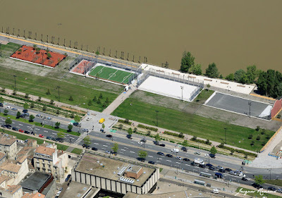 Photo aérienne Parc des Sports Saint Michel sur les Quais de Bordeaux