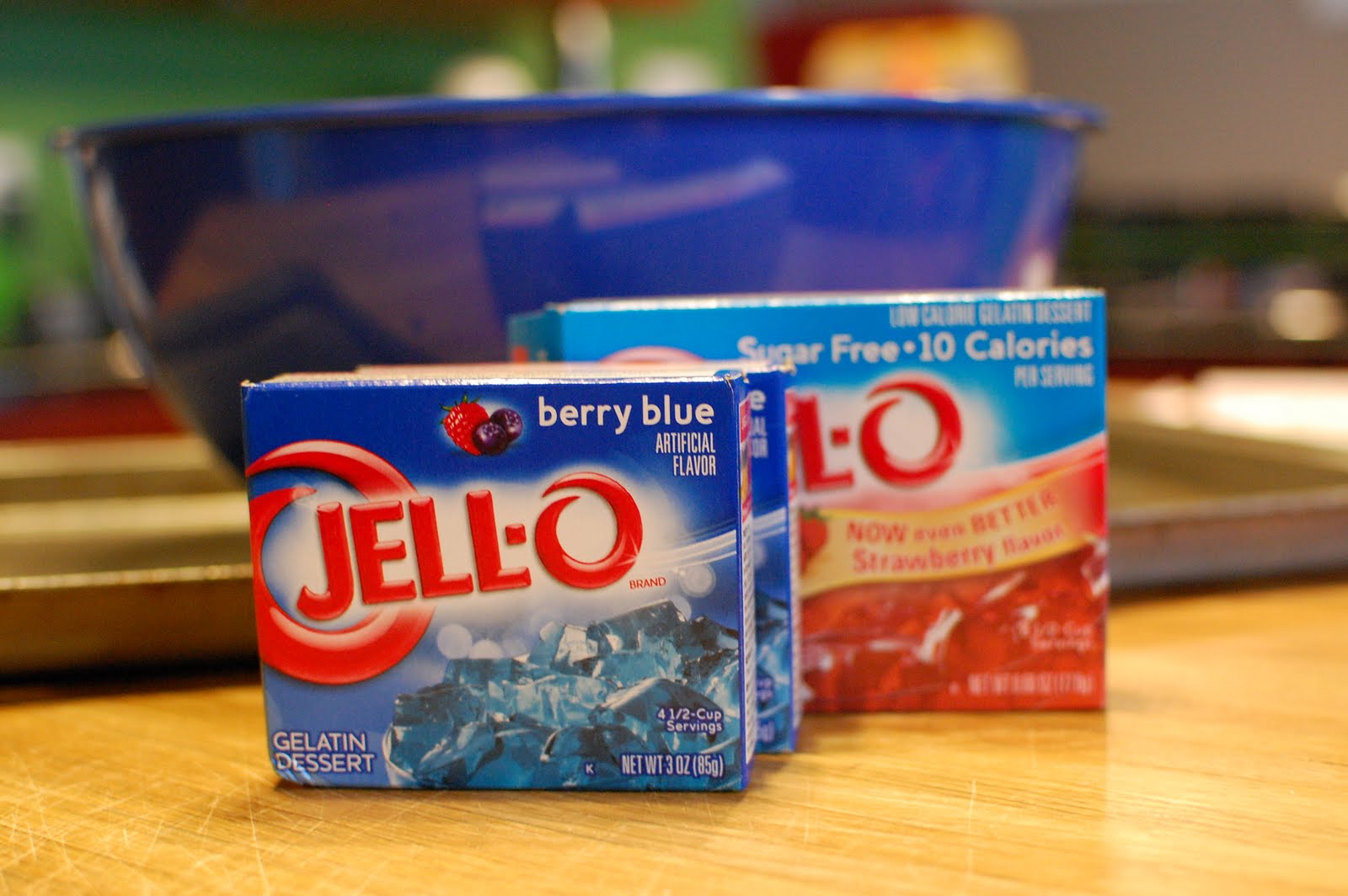*Random Thoughts of a SUPERMOM!* Jello Jigglers