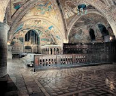 INTERIOR DE LA BASÍLICA