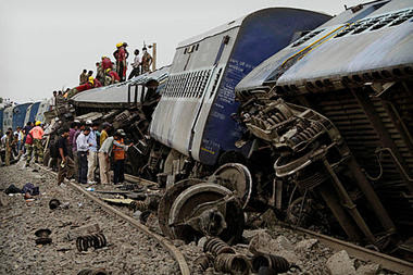 The Extremist Threat and Dilemma of the Civil Society