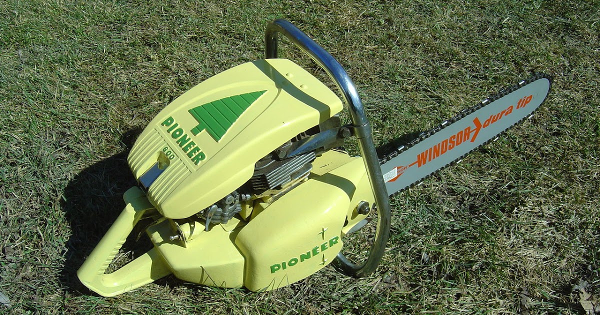 VINTAGE CHAINSAW COLLECTION PIONEER 600.