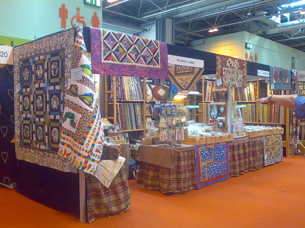 [13082008564-799407.jpg]