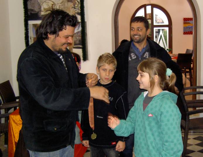 [PICT0429.JPG]
