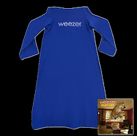 the weezer snuggie the