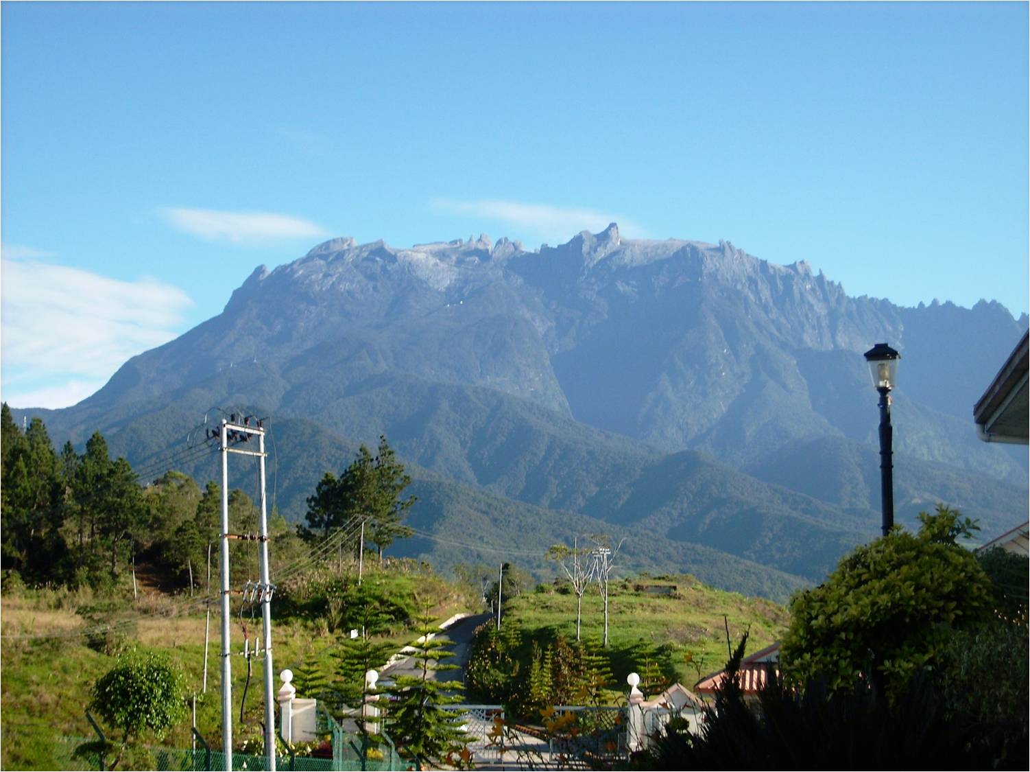[Mt.Kinabalu.jpg]