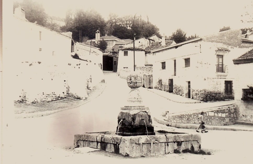 GUADALAJARAPLAZA MAYOR LORANCA DE TAJUÑA