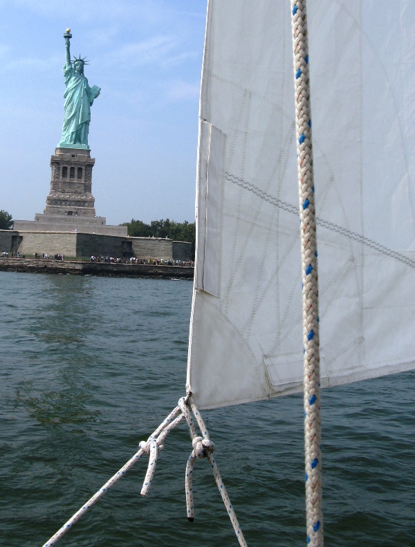 [StatueOfLibertySail.JPG]