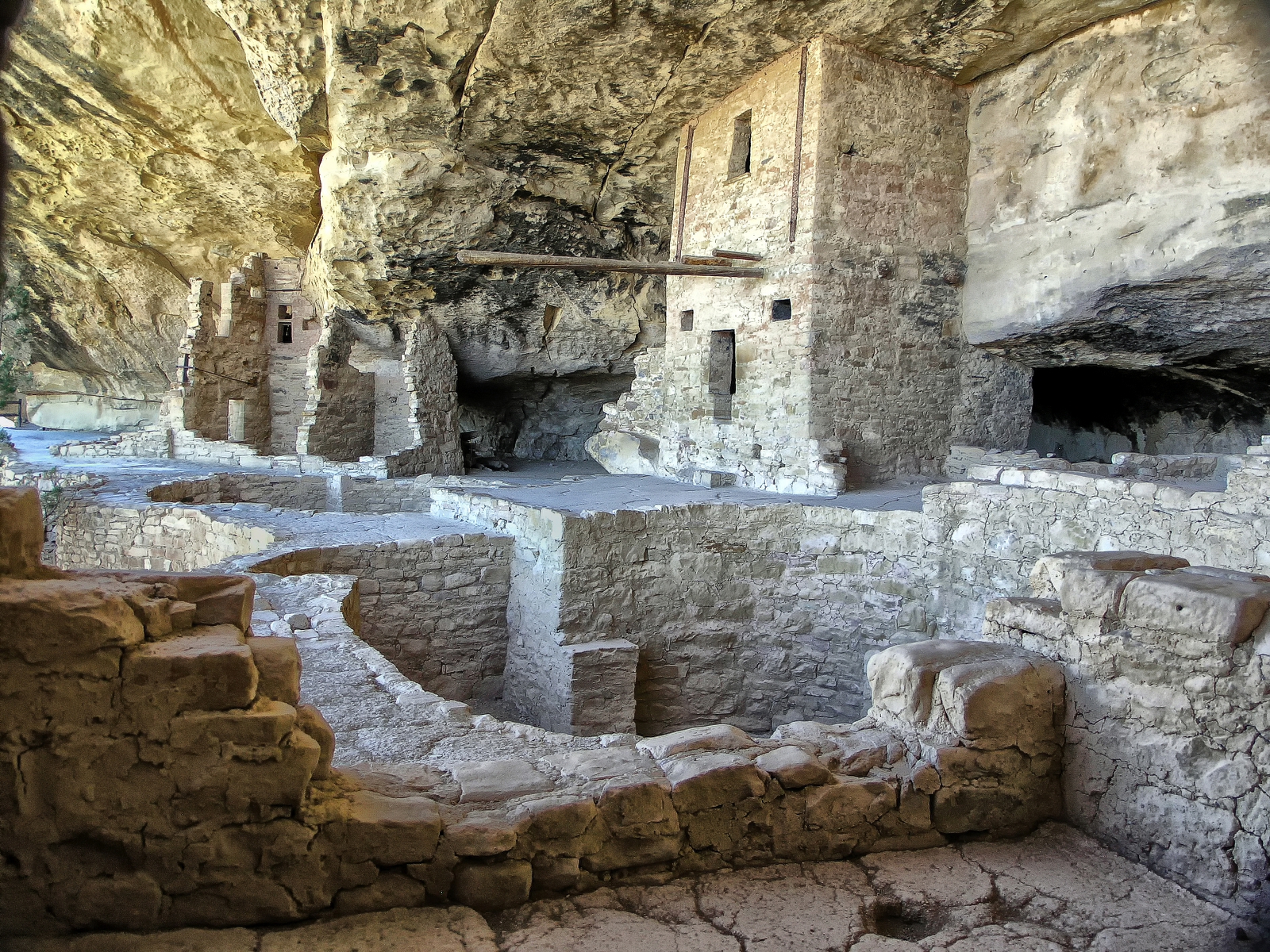 PHOTOS BY JOE SALADINO: MESA VERDE RUINS IN COLORADO