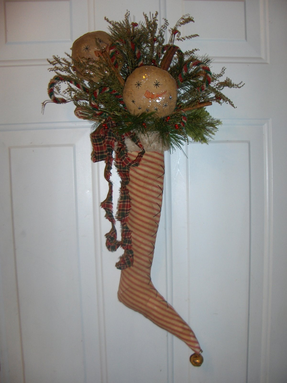 Prim Snowman Stocking