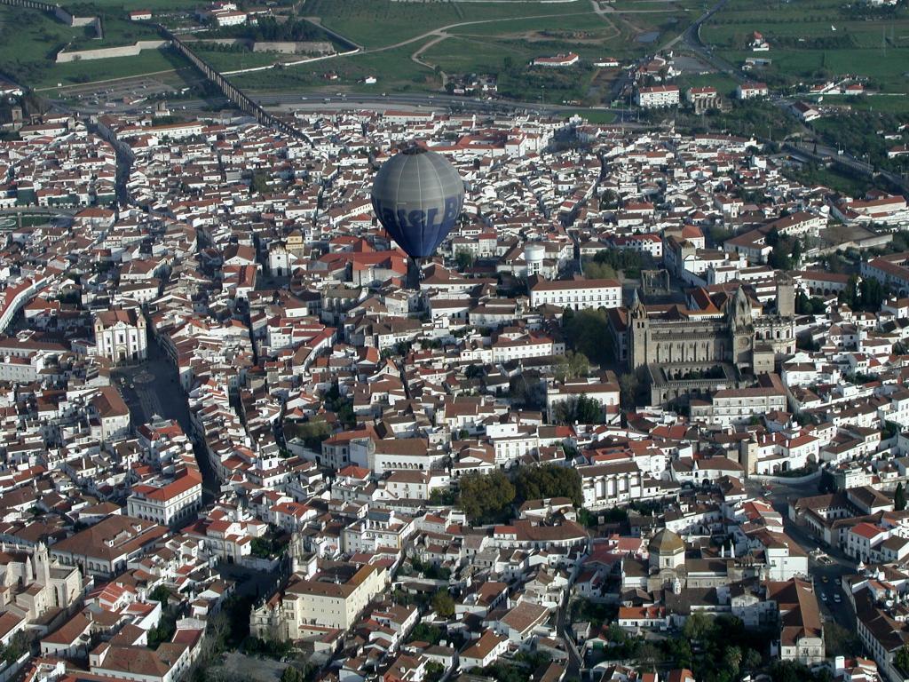 [evora3.jpg]