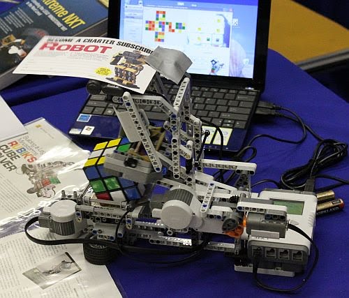Rubik Robot