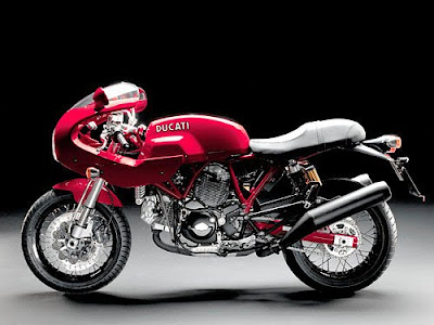 New 2012 Car Review  Ducati Sportclassic 1000 S Features