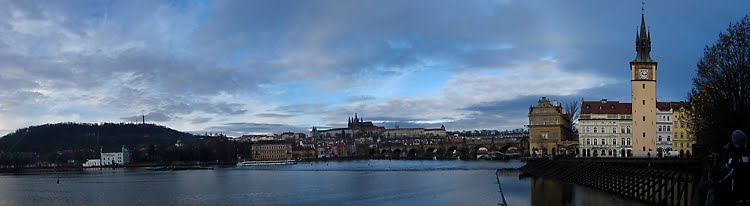 [PraguePano2.jpg]