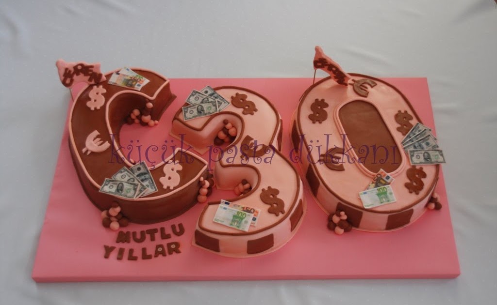 küçük pasta dükkanI 30 yaş pastası