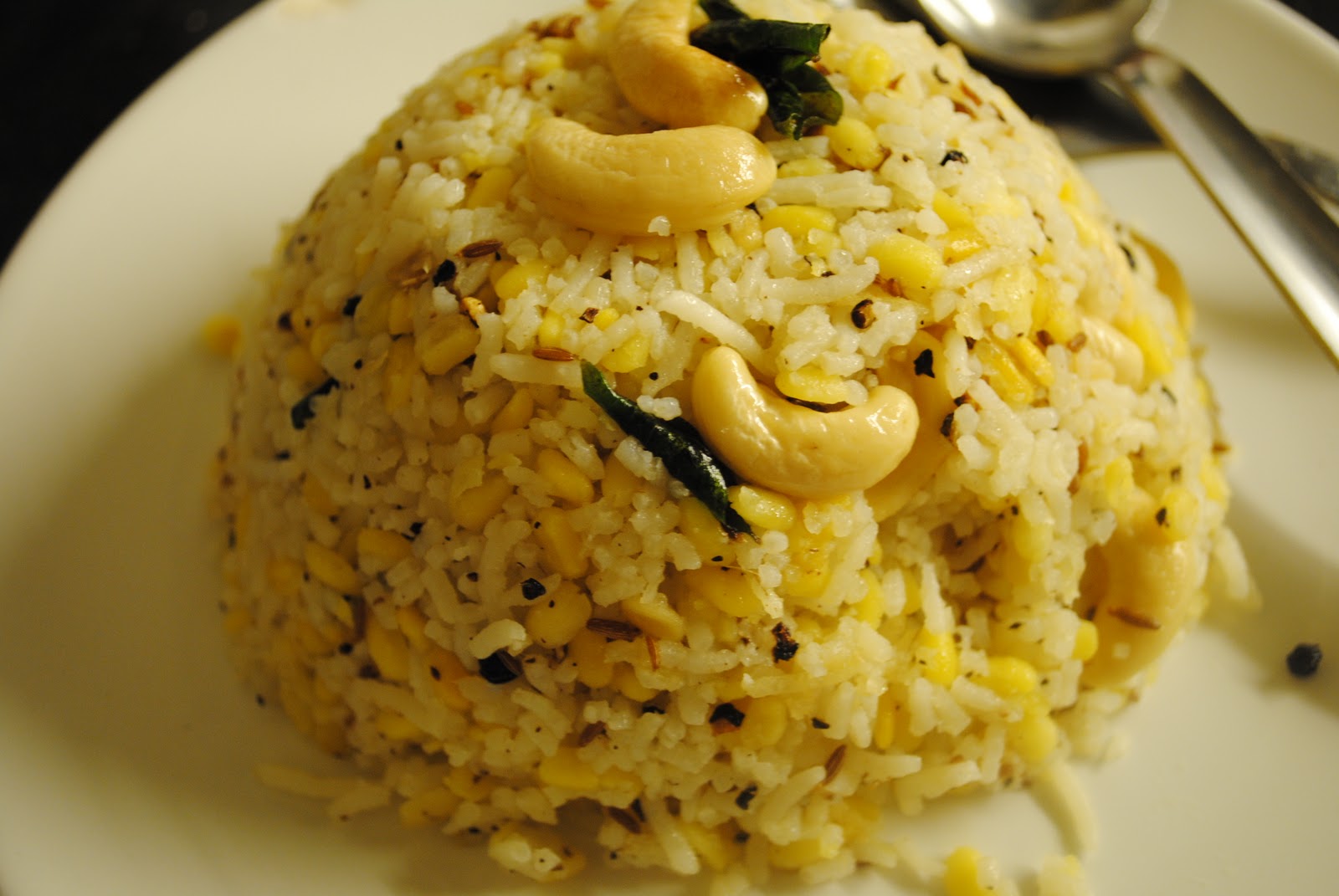 Flavors....Simply Spice it Up!!! Ven pongal South Indian Festive rice!