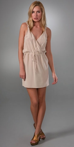 [roryb2021010099_p1_v1_m56577569831850980_254x500.jpg]