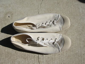 vintage tennis shoes