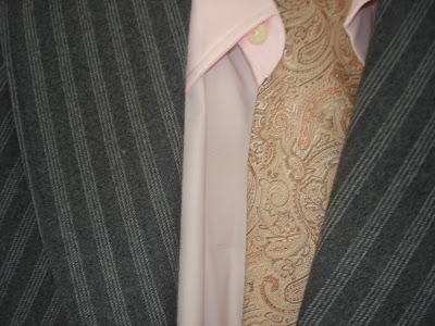 pink paisley tie. Can you wear a paisley tie