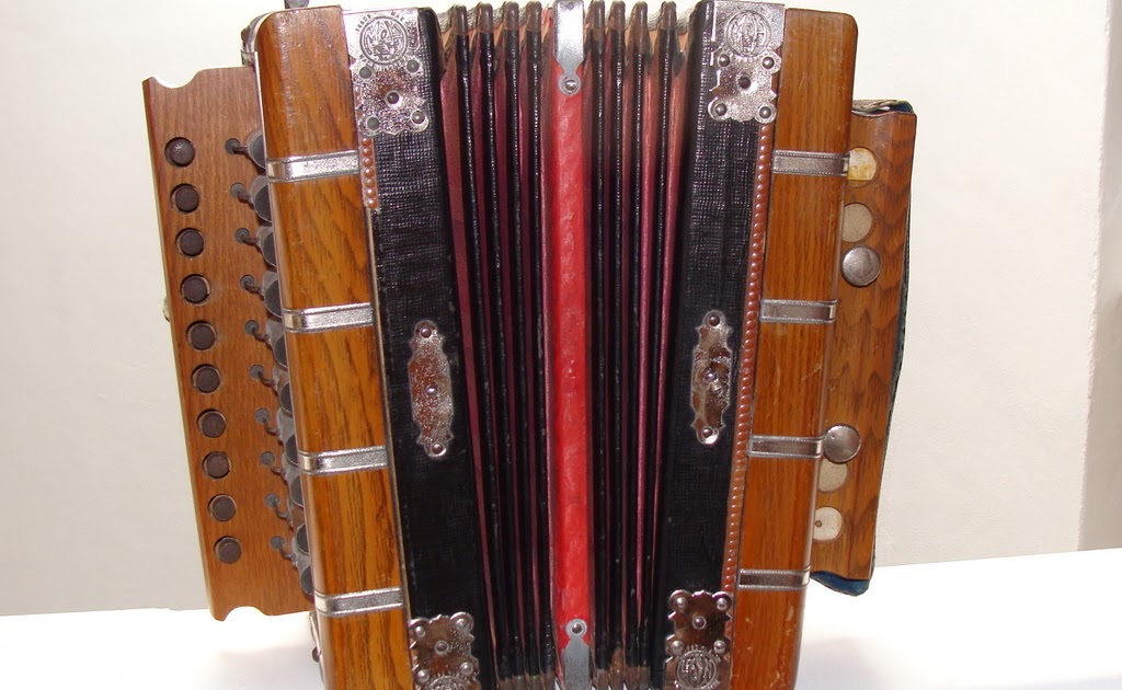 ANI.PAS Accordion BLOG German Harmonica, constr. approx. 1900