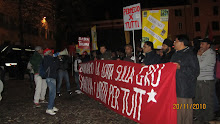 MN 20/11/10 manifestazione immigrati: permesso di soggiorno,diritti sociali:siamo tutti sulla grù!