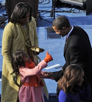 [Obama+Family.jpg]
