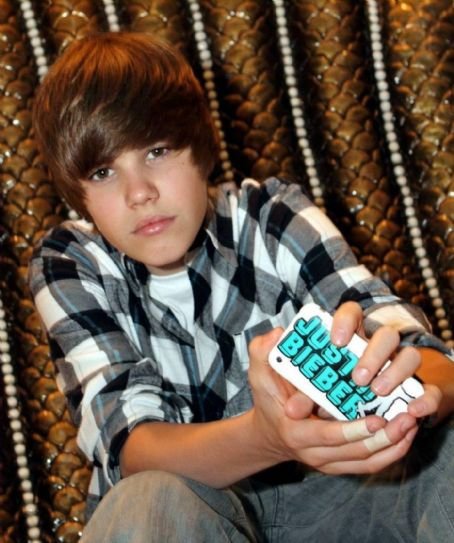 Justin Bieber Photos, Justin Bieber 2009 Photoshoot