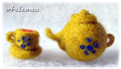 needle felted teapot and teacup