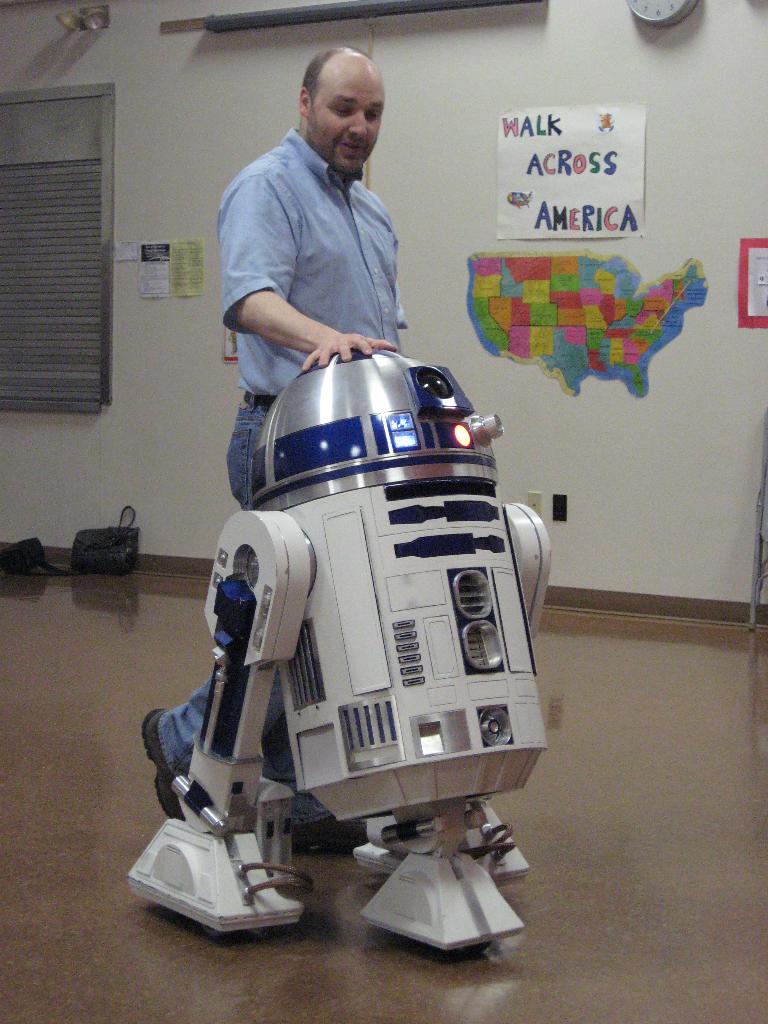 Paul's R2-D2 Project: June 2010
