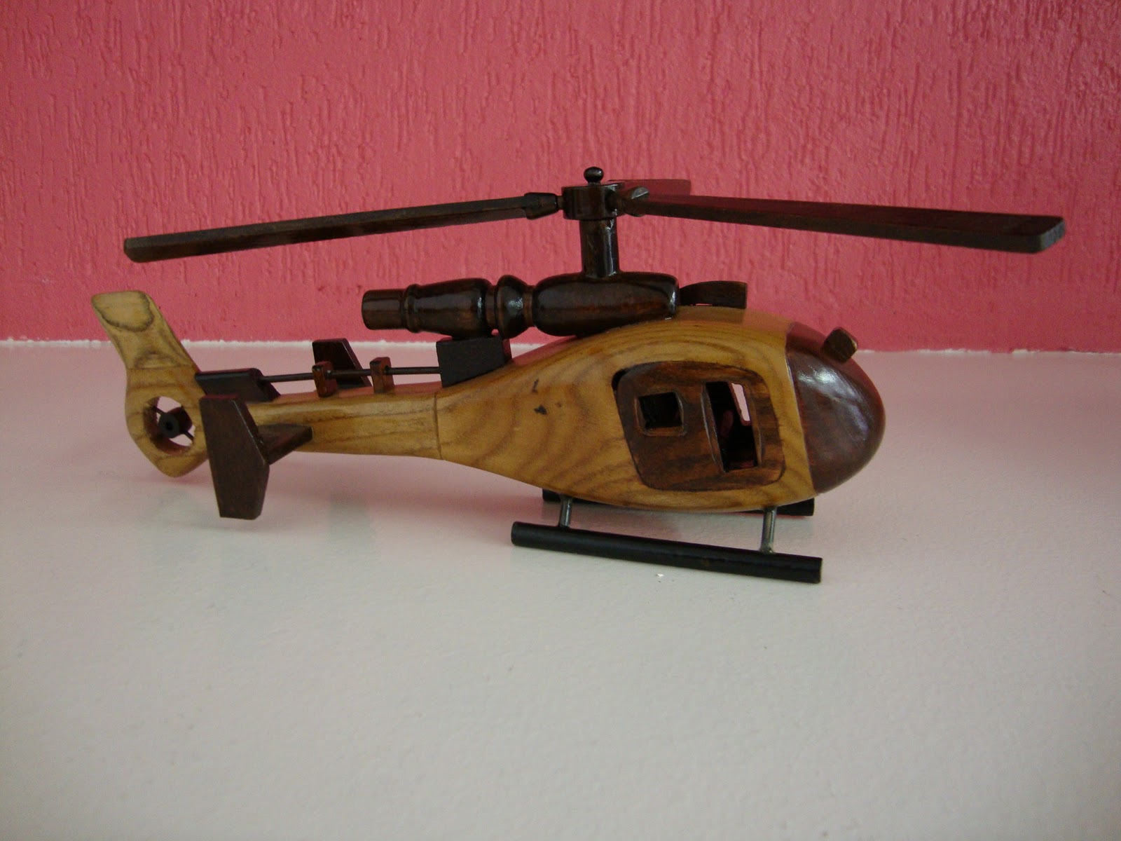 LOJA VIRTUAL WANDINHOFORADOCOMUM COM BR ## FONE 11 25324928 ## HELICOPTEDRO MINIATURA Aparador Buffet Branco ~ LOJA VIRTUAL WANDINHOFORADOCOMUM COM BR ## FONE 11 25324928 ## HELICOPTEDRO MINIATURA
